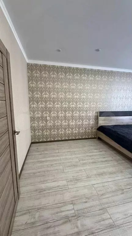 1-к. квартира, 43 м, 8/18 эт. - Фото 1