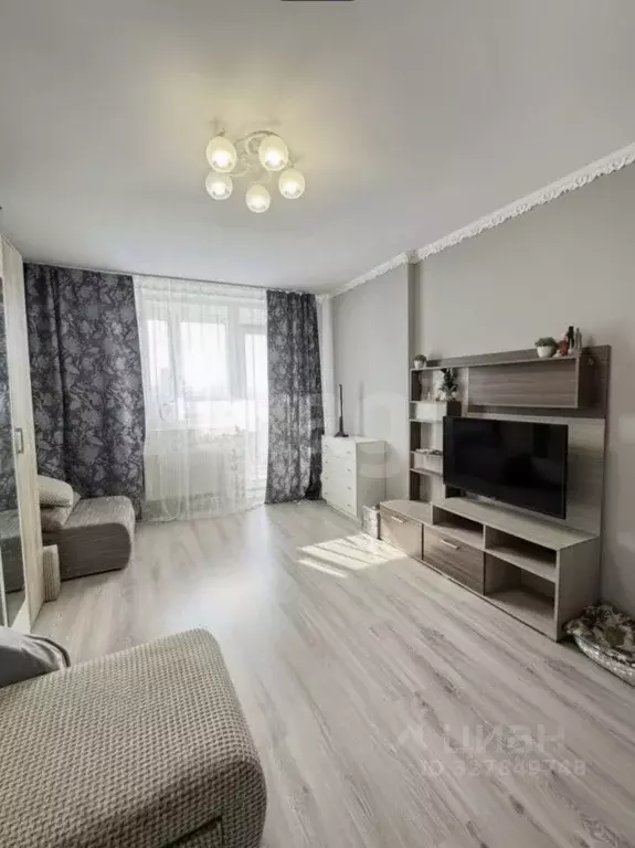 Студия Свердловская область, Екатеринбург ул. Библиотечная, 25 (30.7 ... - Фото 1