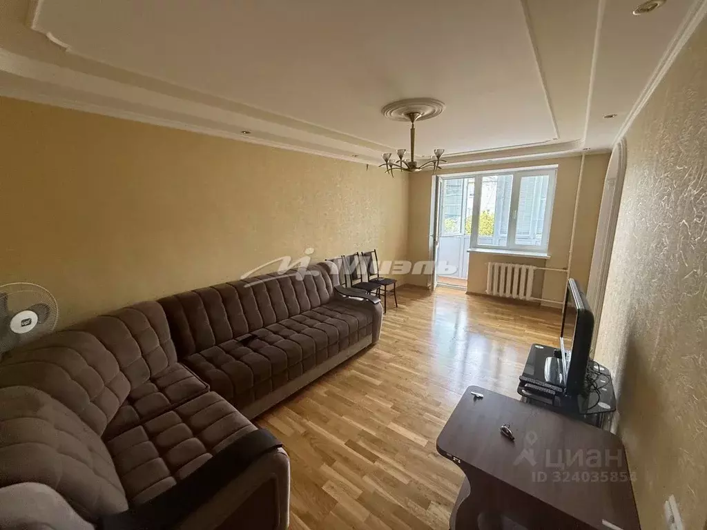 2-к кв. Крым, Симферополь ул. Гагарина, 28 (45.7 м) - Фото 1