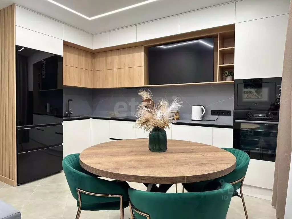 2-к кв. Тюменская область, Тюмень ул. Андрея Бушуева, 2 (59.6 м) - Фото 2