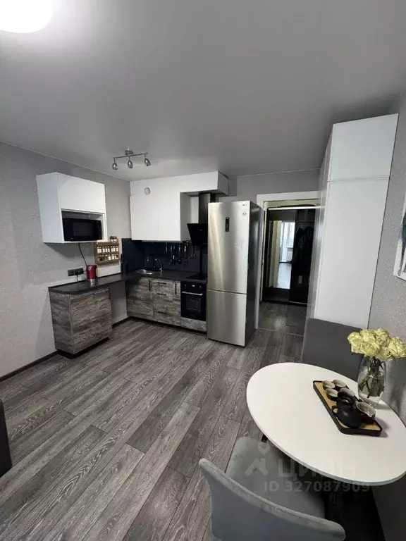 Студия Санкт-Петербург пос. Шушары, ул. Валдайская, 6к2 (25.5 м) - Фото 1