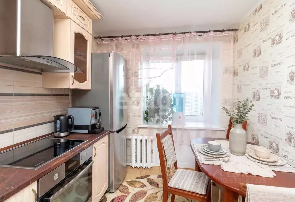 3-к кв. Тюменская область, Тюмень ул. Дружбы, 169 (62.5 м) - Фото 1