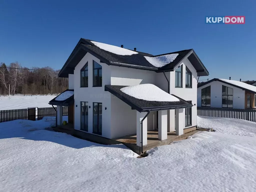 Дом в Калужская область, Жуковский муниципальный округ, с. Совхоз ... - Фото 1