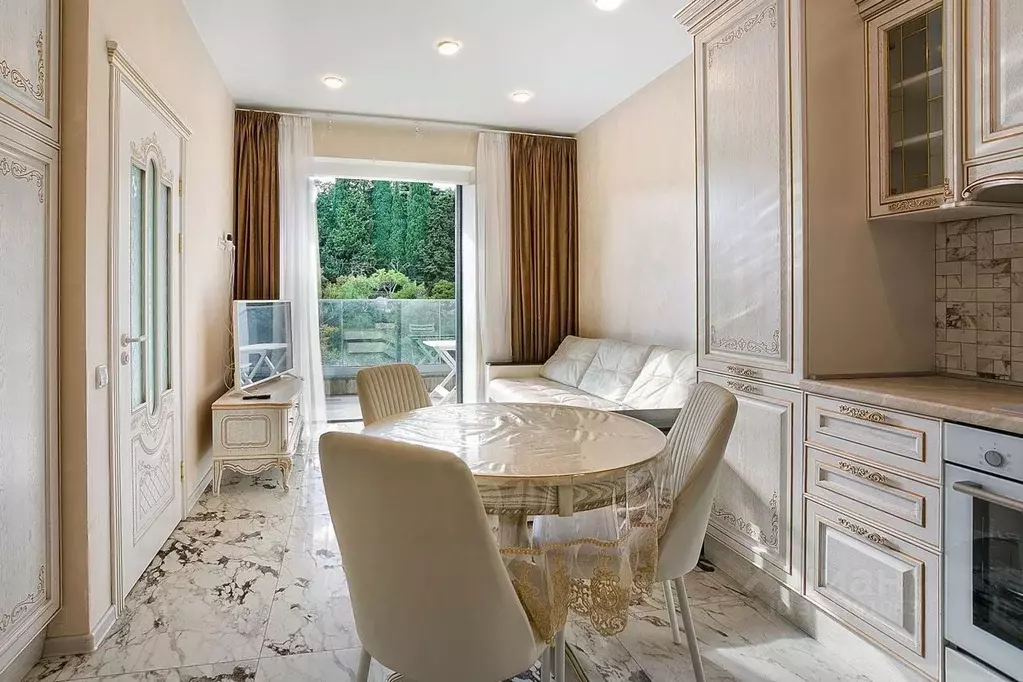 1-к кв. Крым, Ялта проезд Парковый, 6Б (45.0 м) - Фото 2