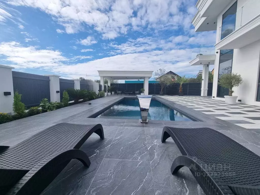 Дом в Краснодарский край, Сочи городской округ, с. Молдовка ул. ... - Фото 2