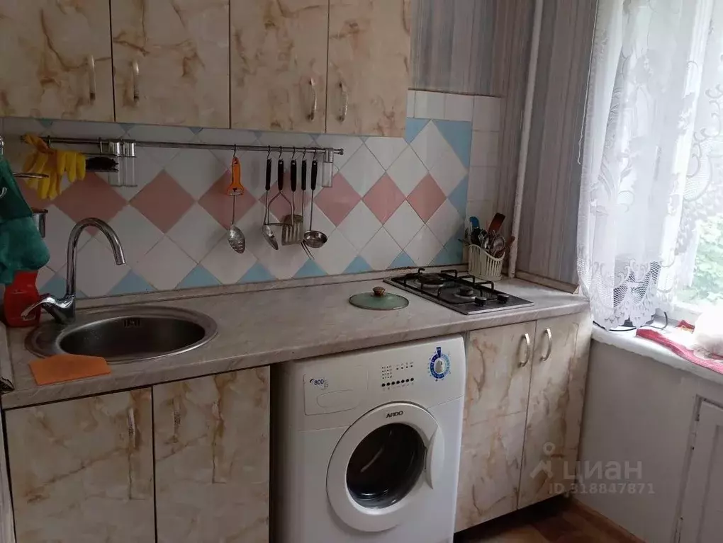 1-к кв. Московская область, Люберцы ул. С.П. Попова, 7 (33.0 м) - Фото 0
