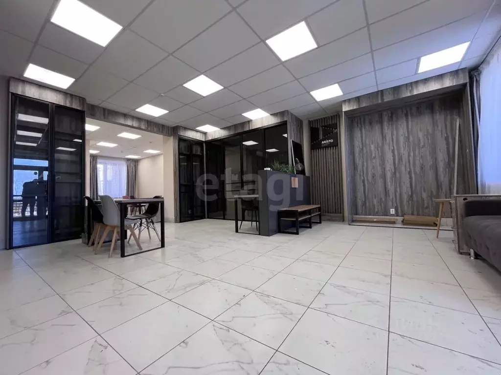 Помещение свободного назначения в Марий Эл, Йошкар-Ола просп. ... - Фото 1