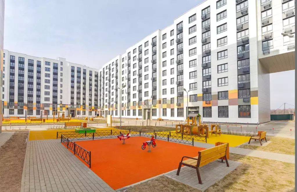 Продаётся 2-к квартира, 63.7 м - Фото 0