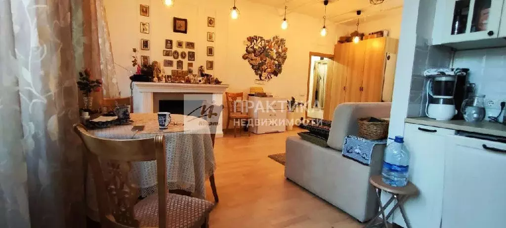 Продается 2-комнатная квартира - Фото 2