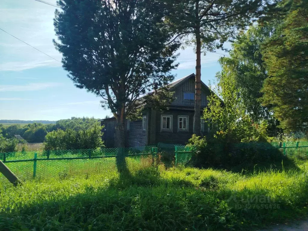 Дом в Вологодская область, Междуреченский муниципальный округ, с. ... - Фото 1