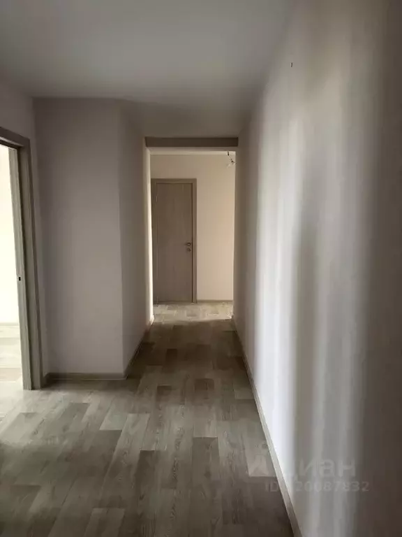 3-к кв. Саратовская область, Энгельс Смоленская ул., 17 (75.6 м) - Фото 2