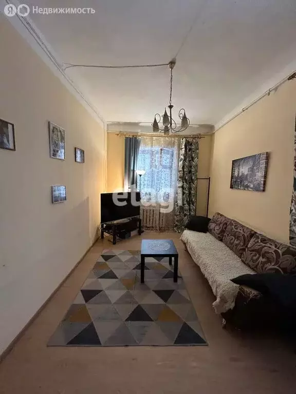 3-комнатная квартира: посёлок Воейково, 39 (58.9 м) - Фото 1