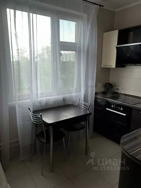1-к. квартира, 41 м, 3/17 эт. - Фото 1