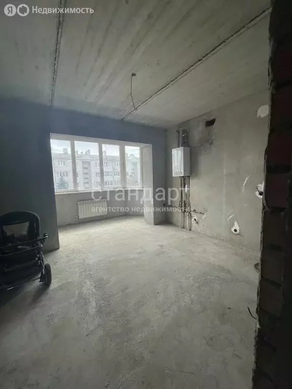 3-комнатная квартира: станица Ессентукская, улица Губина, 41 (100 м) - Фото 2