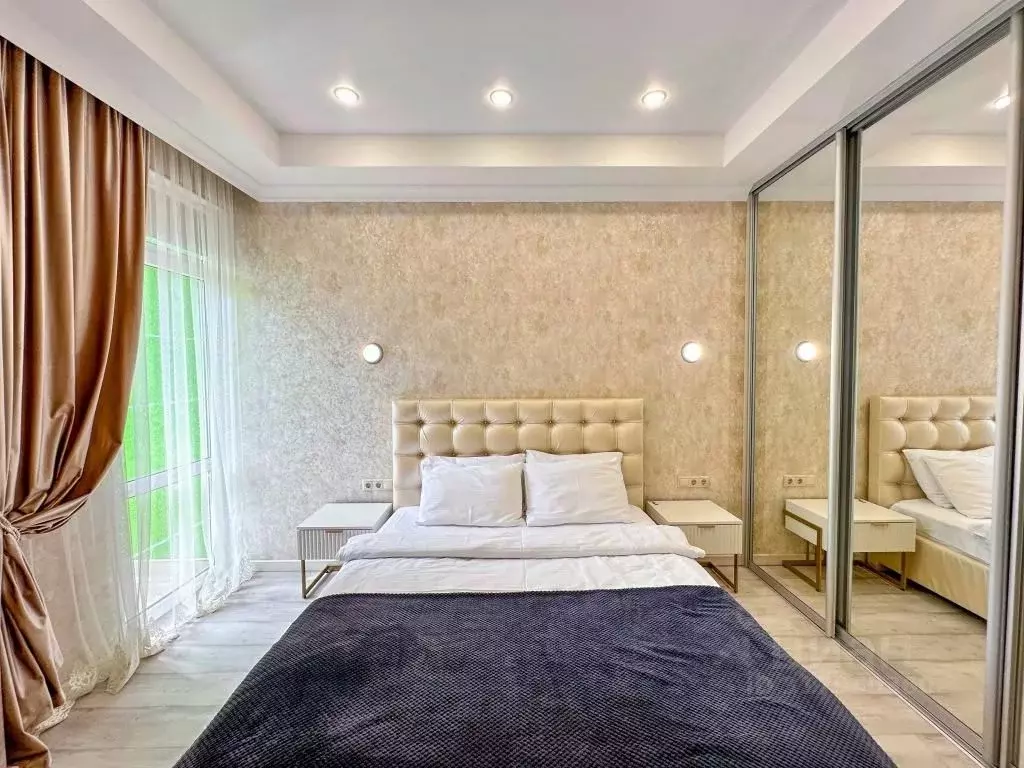 2-к кв. Краснодарский край, Сириус пгт ул. Таврическая, 7к7 (35.0 м) - Фото 0