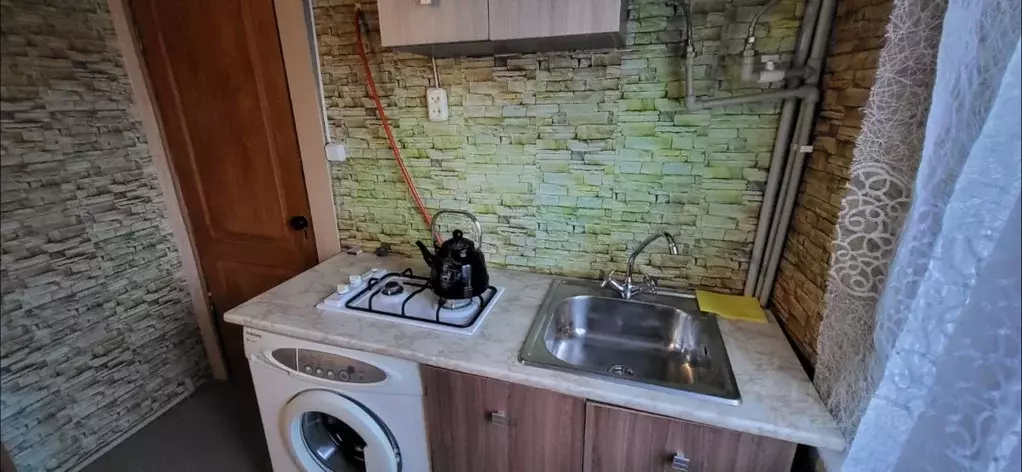 1-к кв. Крым, Феодосия ул. Нахимова, 53 (16.0 м) - Фото 1