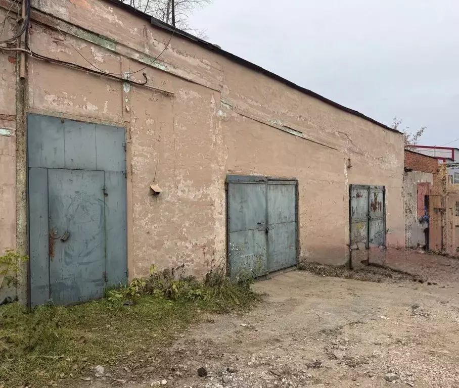 Гараж в Кировская область, Киров Ананьинская ул., 15 (300 м) - Фото 0