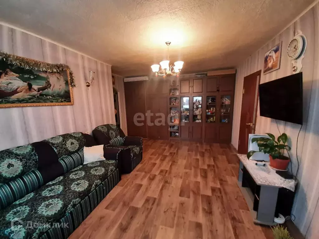 Продаётся 4-к квартира, 62.7 м - Фото 1