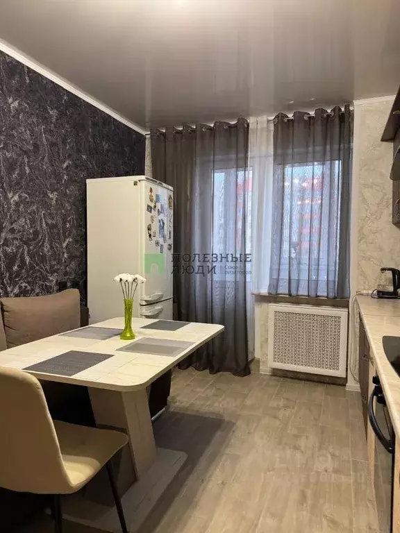 3-к кв. Орловская область, Орел ул. Картукова, 7 (71.6 м) - Фото 0