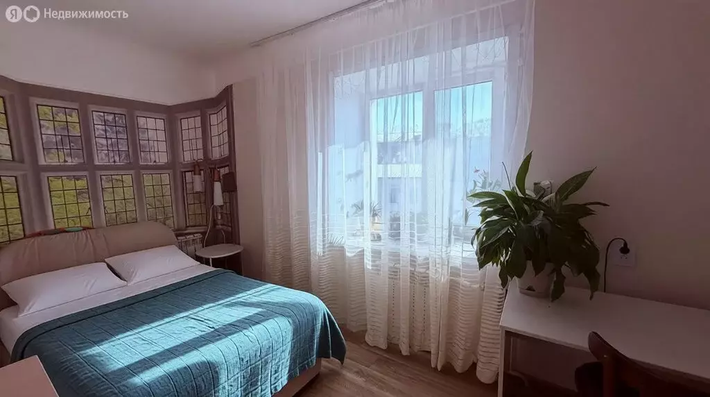 3-комнатная квартира: Соликамск, Набережная улица, 129А (50 м) - Фото 1