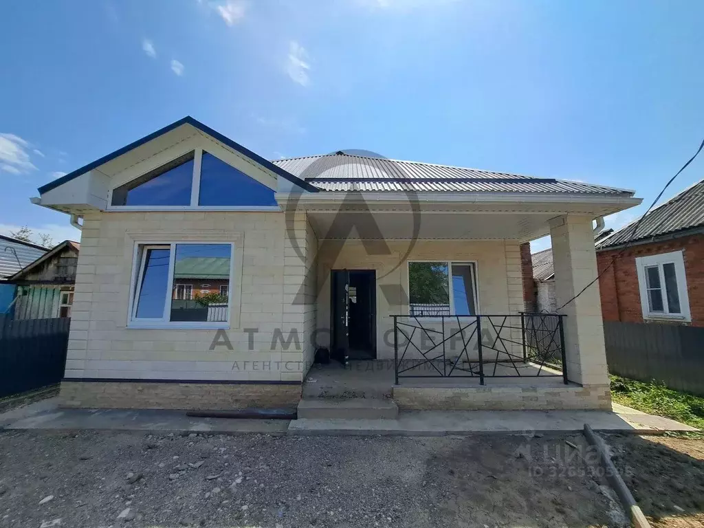 Дом в Краснодарский край, Апшеронск ул. Короленко (86 м) - Фото 1