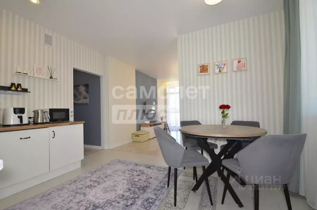 3-к кв. Свердловская область, Екатеринбург ул. Николая Островского, 2 ... - Фото 1