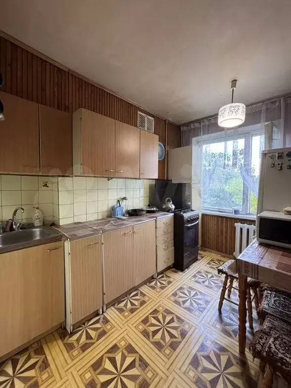 2-к. квартира, 54 м, 6/9 эт. - Фото 0