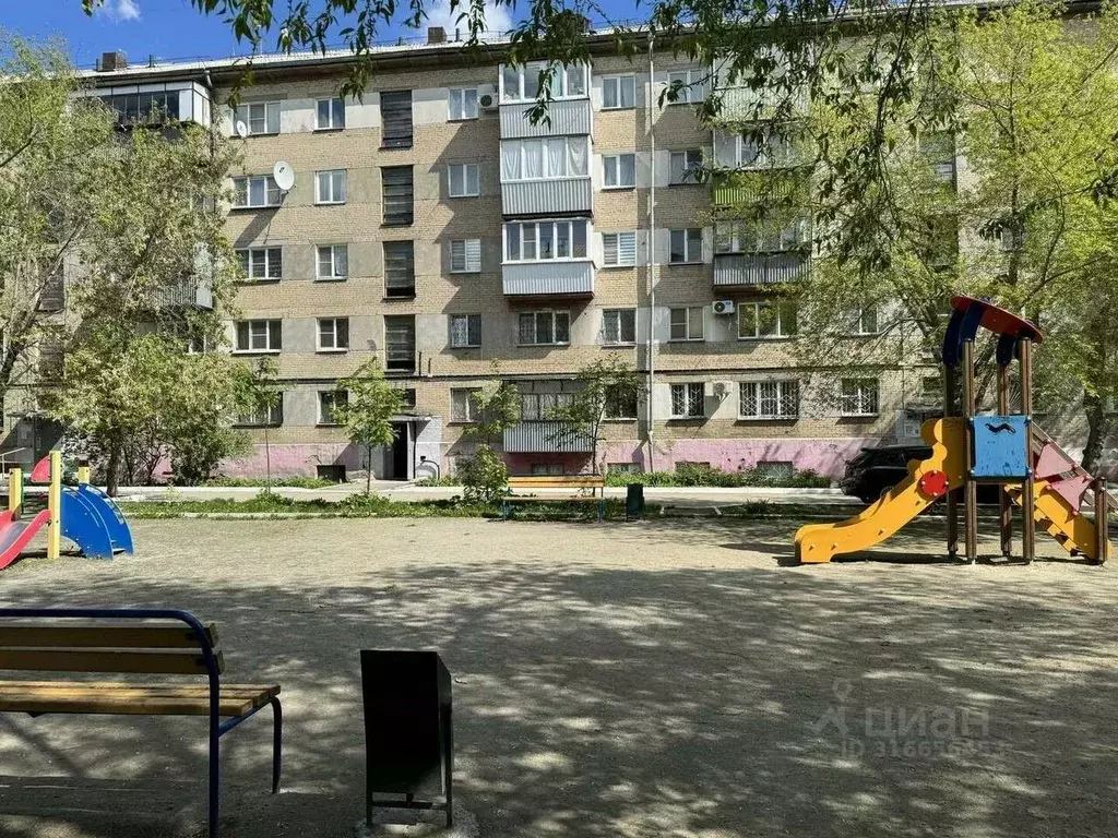 2-к кв. Челябинская область, Челябинск ул. Марченко, 17В (41.8 м) - Фото 0