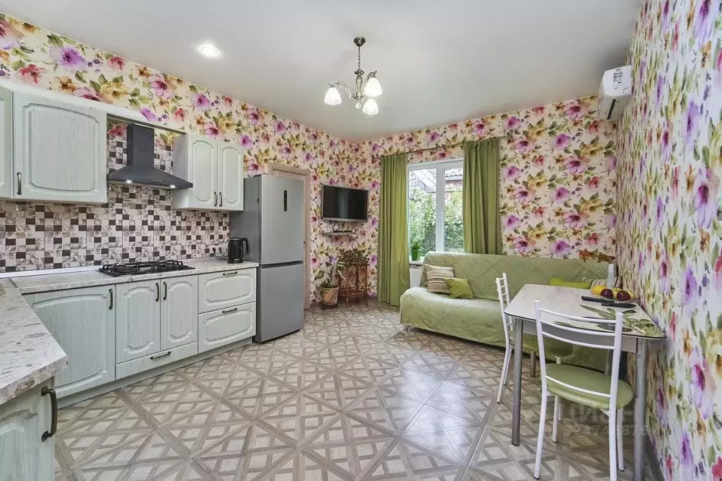 Дом в Краснодарский край, Краснодар 9-й километр мкр, проезд 1-й ... - Фото 1