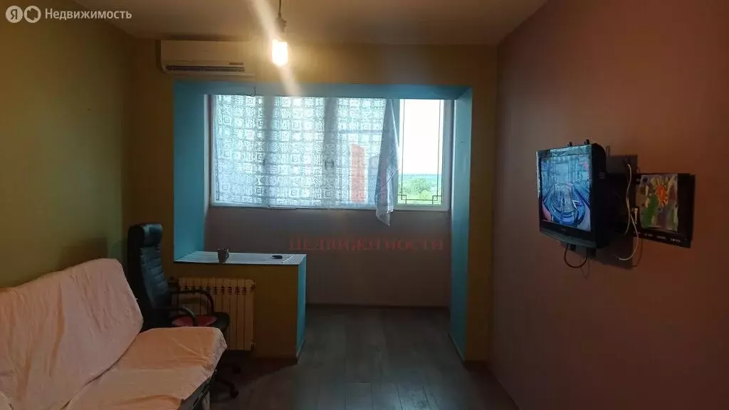 2-комнатная квартира: посёлок Большевик, улица Ленина, 7 (51.4 м) - Фото 2