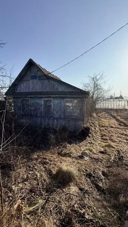 Дом в Новгородская область, Новгородский район, Ермолинское с/пос, д. ... - Фото 1