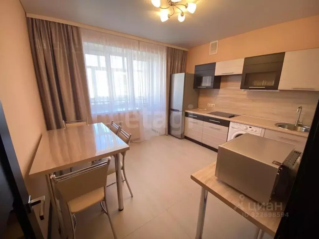 2-к кв. Башкортостан, Стерлитамак просп. Октября, 87 (60.3 м) - Фото 1