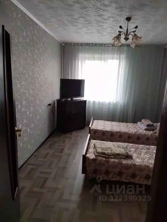 1-к кв. Иркутская область, Усть-Илимск Белградская ул., 4 (36.0 м) - Фото 0