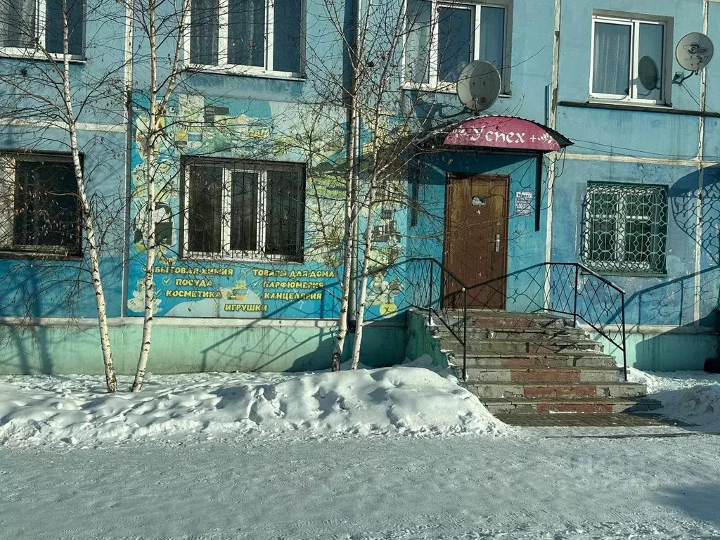 Помещение свободного назначения в Иркутская область, Черемхово ул. ... - Фото 1