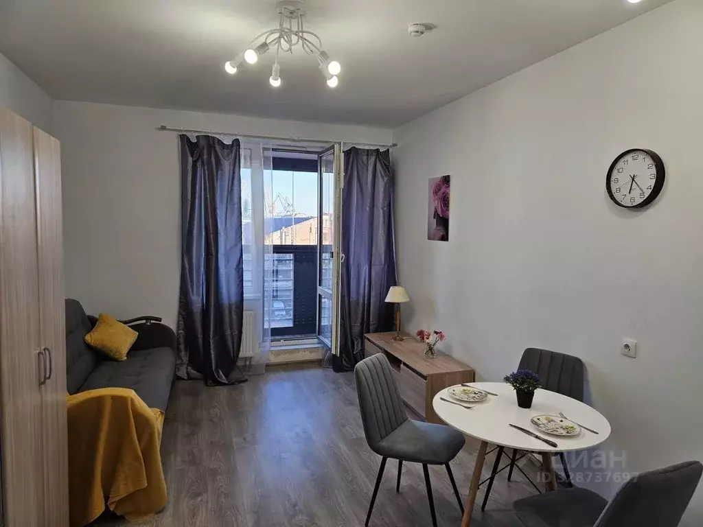 Студия Санкт-Петербург 26-я Васильевского острова линия, 7 (24.5 м) - Фото 1