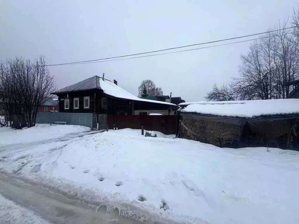 Дом в Пермский край, Усолье Усольский район, ул. Воронихина, 98 (60 м) - Фото 0