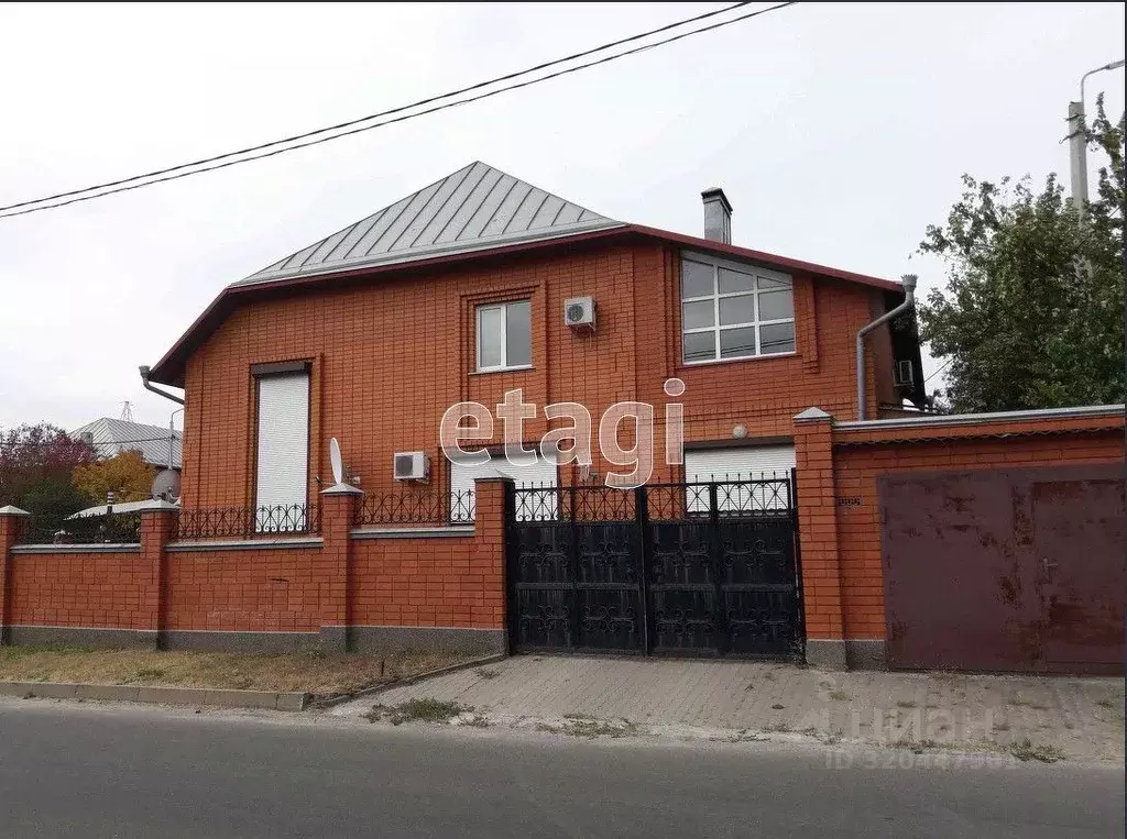 Дом в Белгородская область, Белгород Закомарный пер., 2А (250 м) - Фото 1