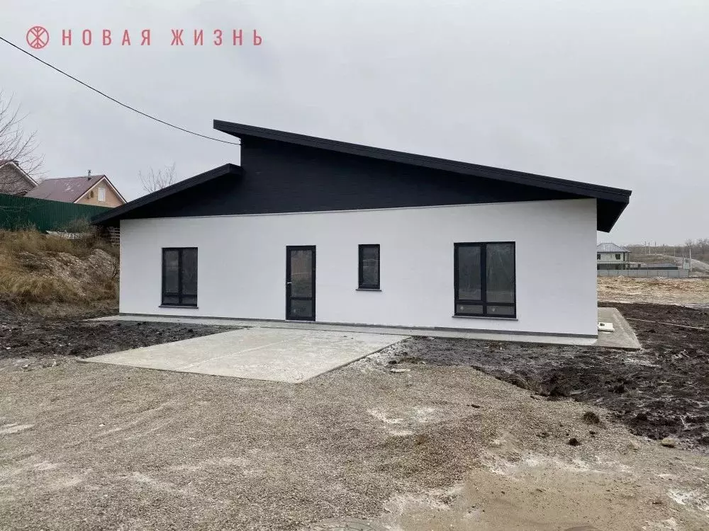 Дом в Самарская область, Красноярский район, Новосемейкино городское ... - Фото 1