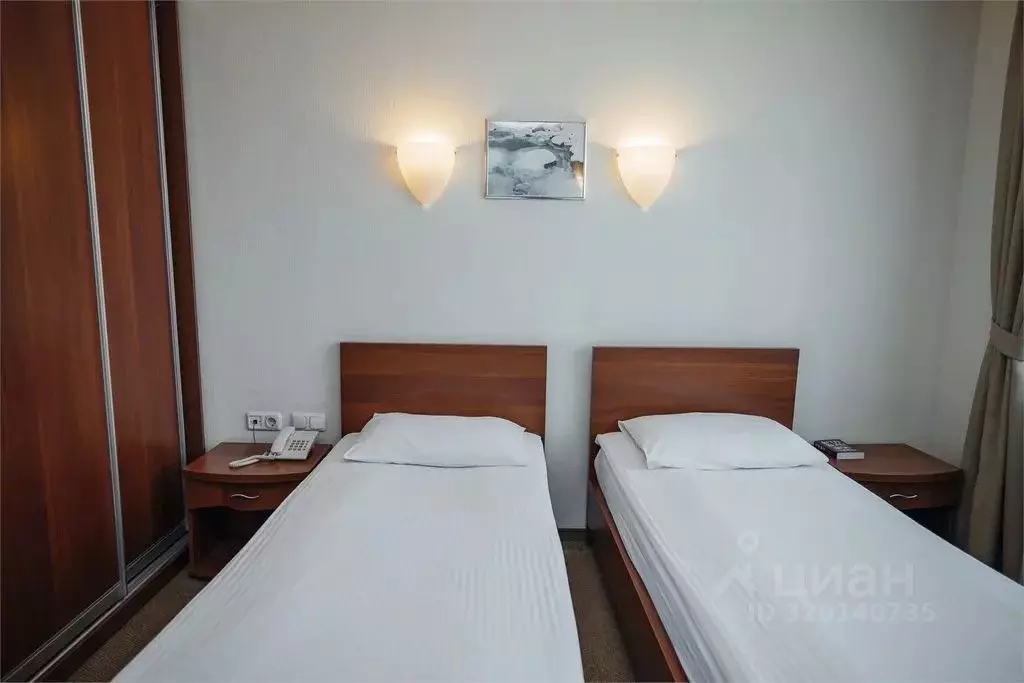 Комната Свердловская область, Екатеринбург ул. Сакко и Ванцетти, 38 - Фото 2