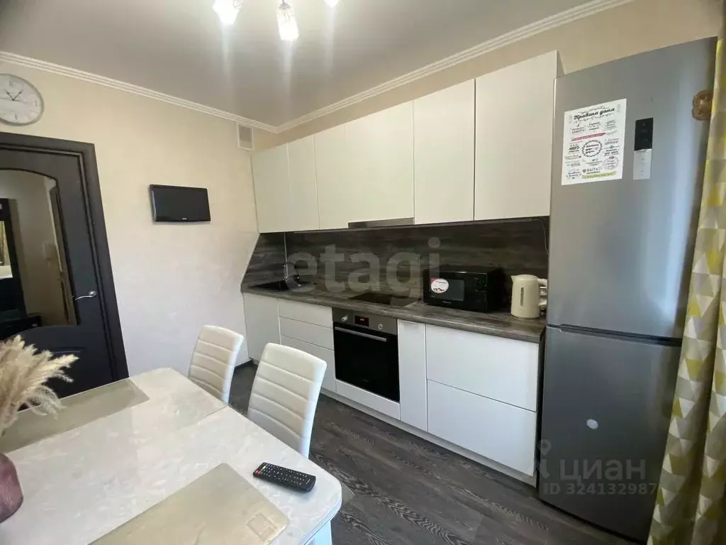 3-к кв. Тюменская область, Тюмень ул. Вересковая, 7к1 (65.9 м) - Фото 2