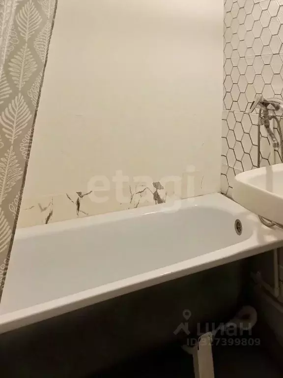 Студия Тамбовская область, Тамбов проезд Запрудный, 10 (34.2 м) - Фото 1