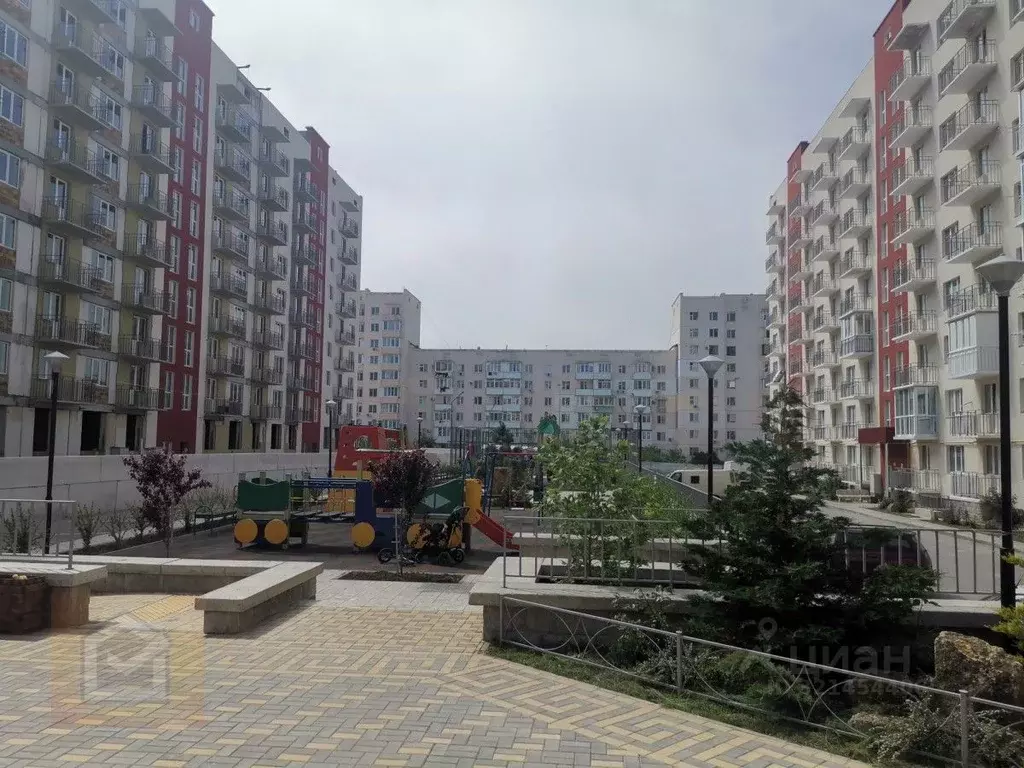 Свободной планировки кв. Крым, Евпатория просп. Победы, 87Бк1 (34.6 м) - Фото 0