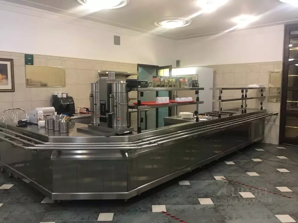 Помещение свободного назначения в Тюменская область, Тюмень ул. ... - Фото 1