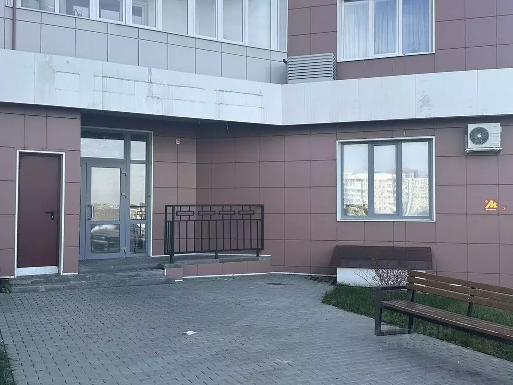 Помещение свободного назначения в Белгородская область, Белгород бул. ... - Фото 1