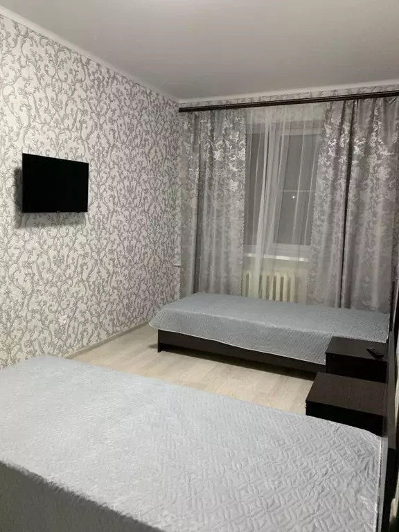 3-к кв. Ростовская область, Каменск-Шахтинский ул. Щаденко, 55 (70.0 ... - Фото 1