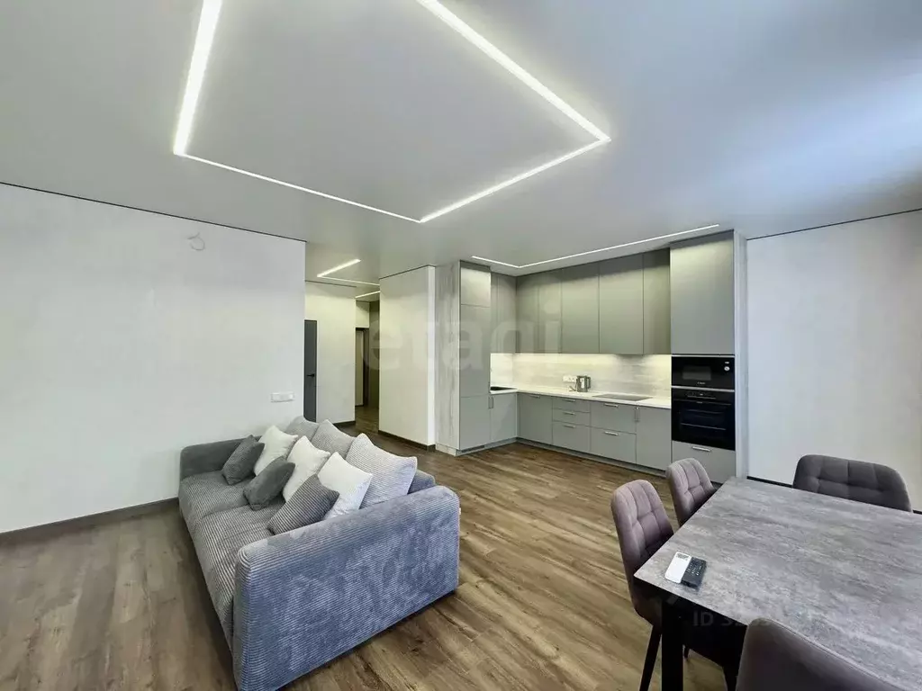 2-к кв. Тюменская область, Тюмень ул. 2-я Луговая, 22к2 (88.0 м) - Фото 2