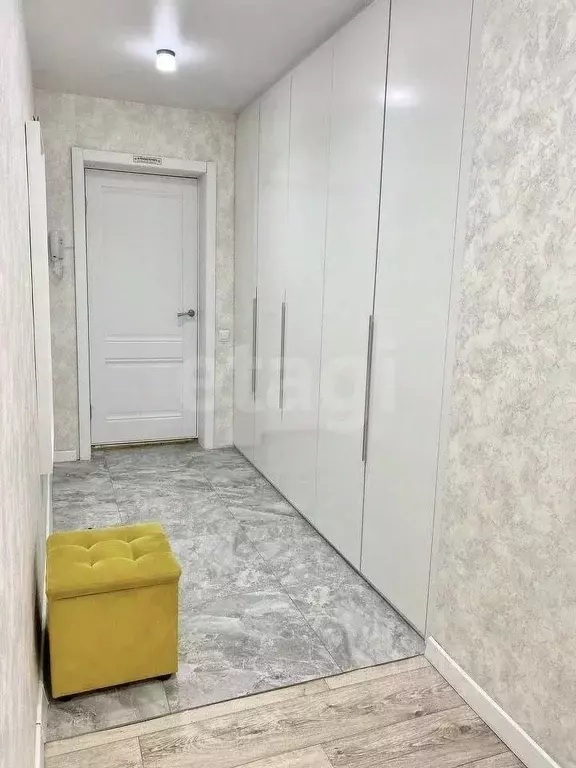 4-к кв. Бурятия, Улан-Удэ Тобольская ул., 71 (88.5 м) - Фото 1