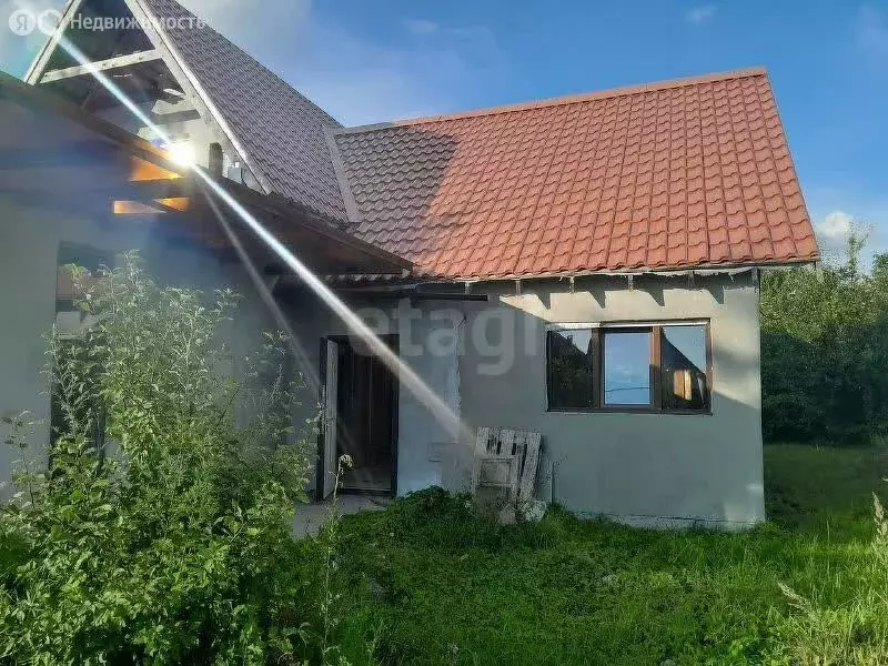 Дом в Шоссейное, СНТ Ветерок-2, Армянская улица (213 м) - Фото 1