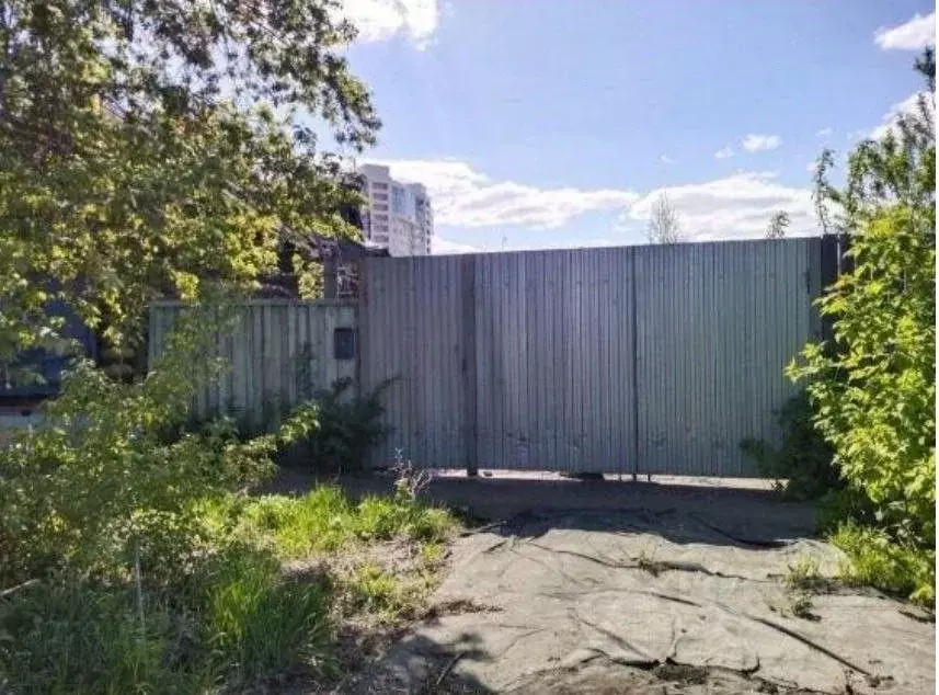 Участок в Омская область, Омск ул. Декабристов, 22 (4.66 сот.) - Фото 1