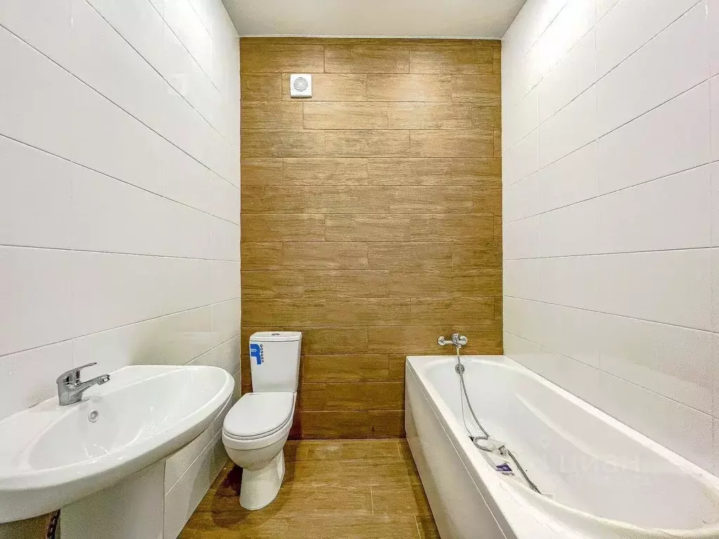 Дом в Ленинградская область, Ломоносовский район, Виллозское городское ... - Фото 2